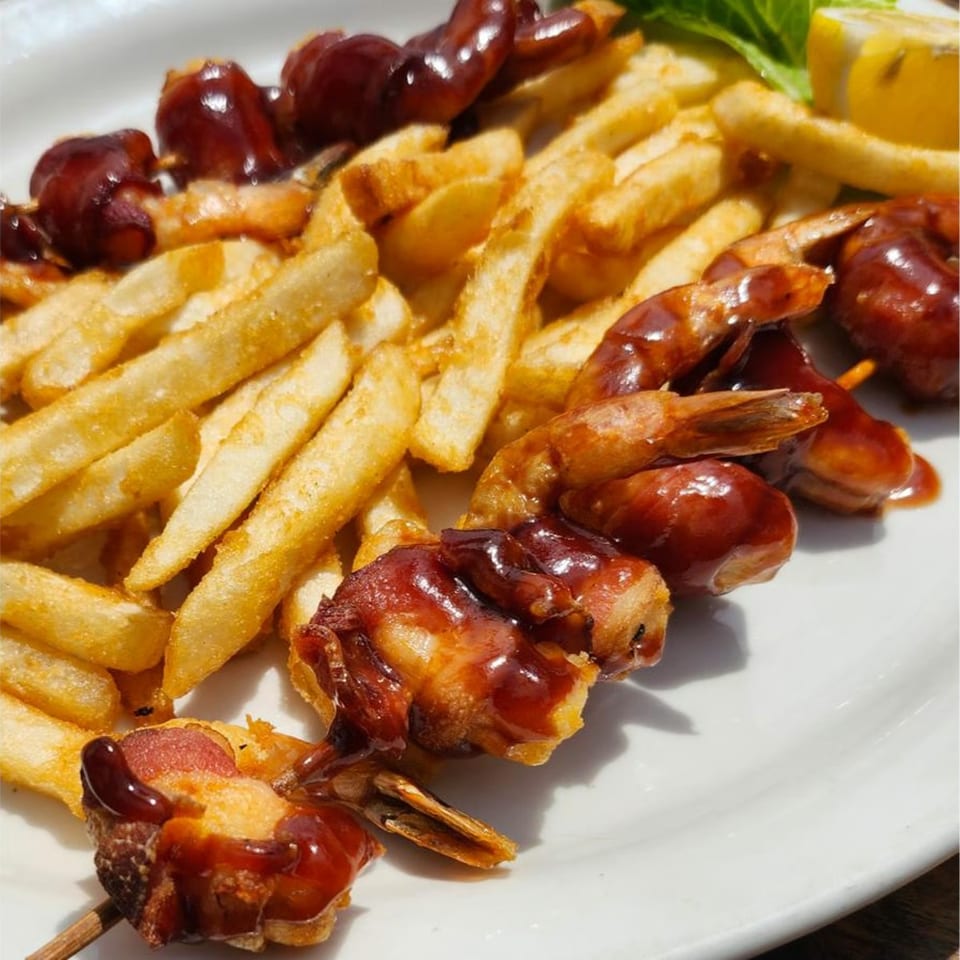 Smoky BBQ Delights: Cajun, Seafood, and More